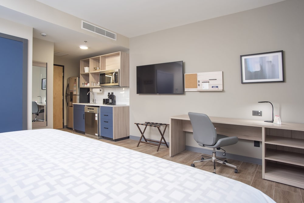 candlewood suites guadalajara galerias an ihg hotel