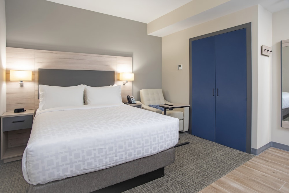 candlewood suites guadalajara galerias an ihg hotel