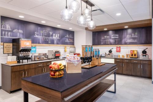 hampton inn monticello
