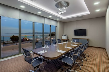 hampton by hilton canakkale gallipoli