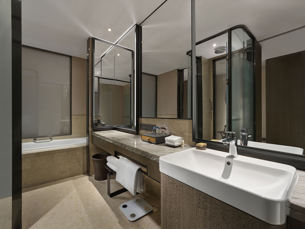 doubletree by hilton baoding