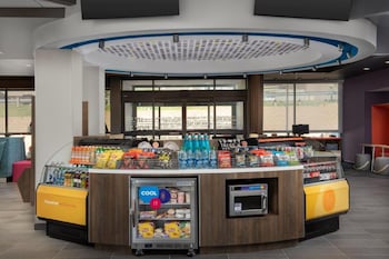 tru by hilton san antonio north
