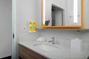 tru by hilton san antonio north
