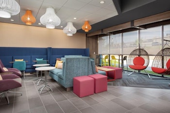 Tru By Hilton San Antonio North,Selma>>San Antonio,2.5 star