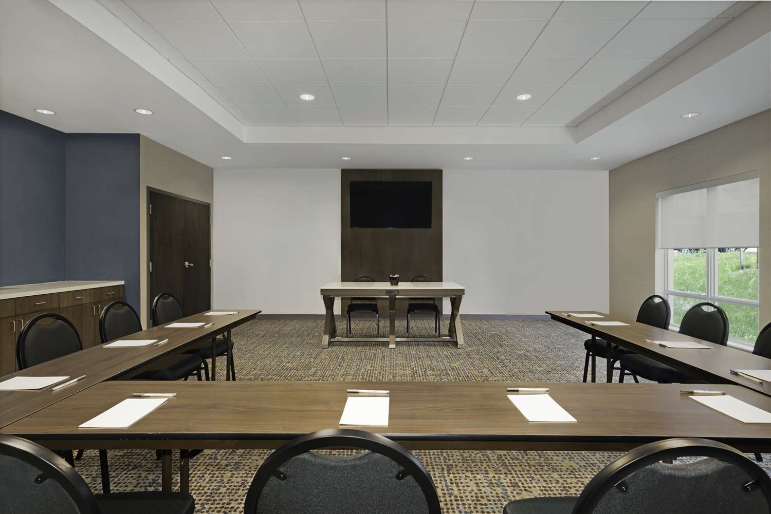 hampton inn midland on