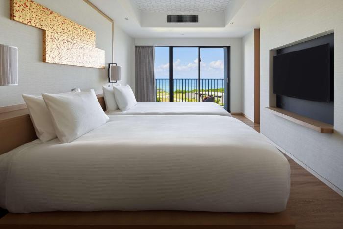 hilton club the beach resort sesoko