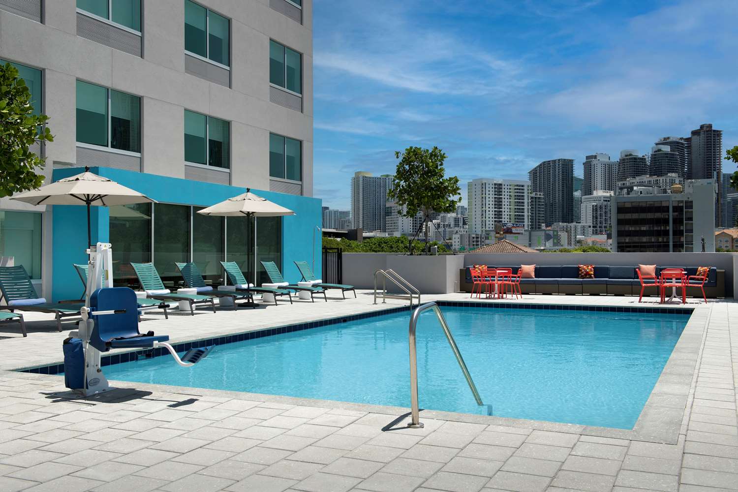 tru by hilton miami west brickell