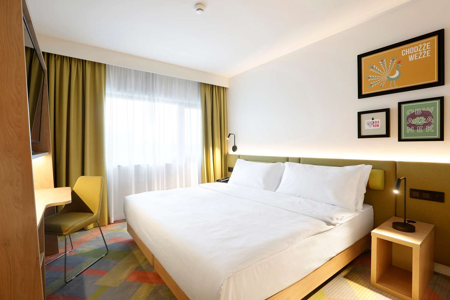 hampton by hilton krakow airport