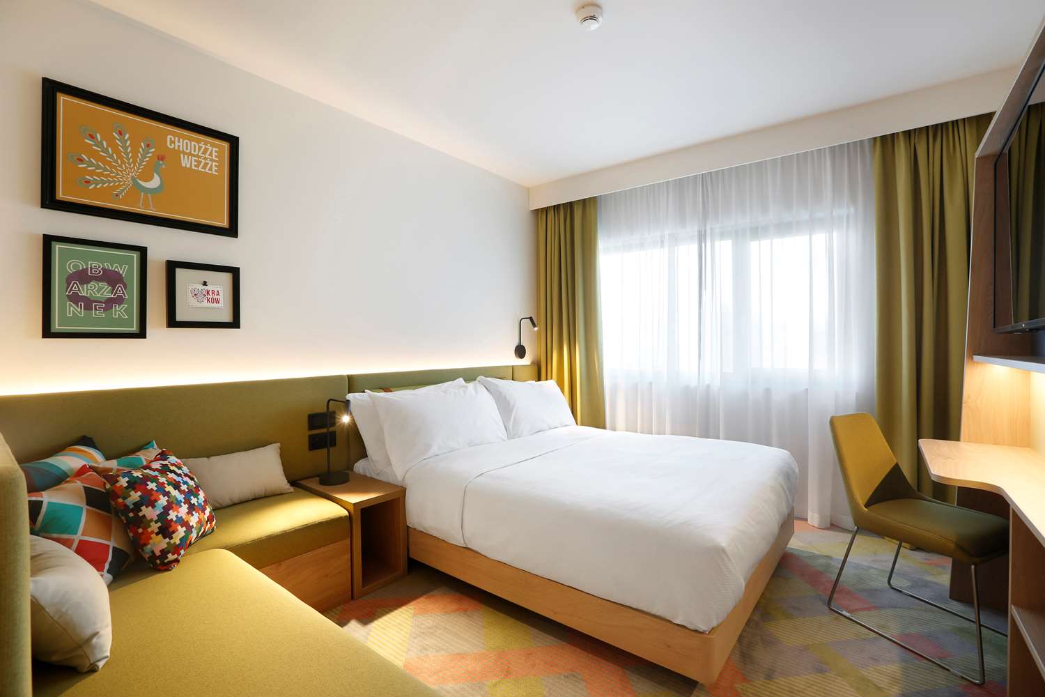 hampton by hilton krakow airport