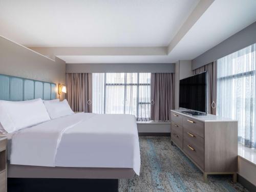 homewood suites by hilton toledo downtown