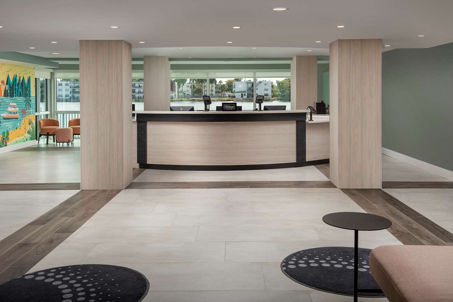 tru by hilton miami airport south blue lagoon fl