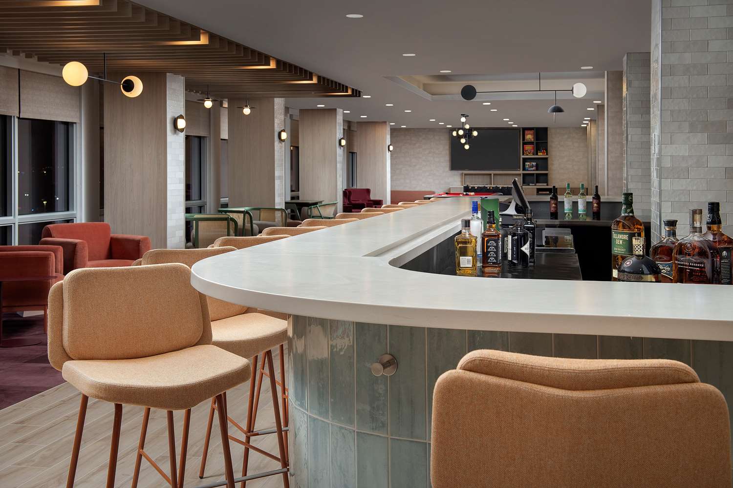 tru by hilton miami airport south blue lagoon fl