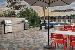 tru by hilton miami airport south blue lagoon fl