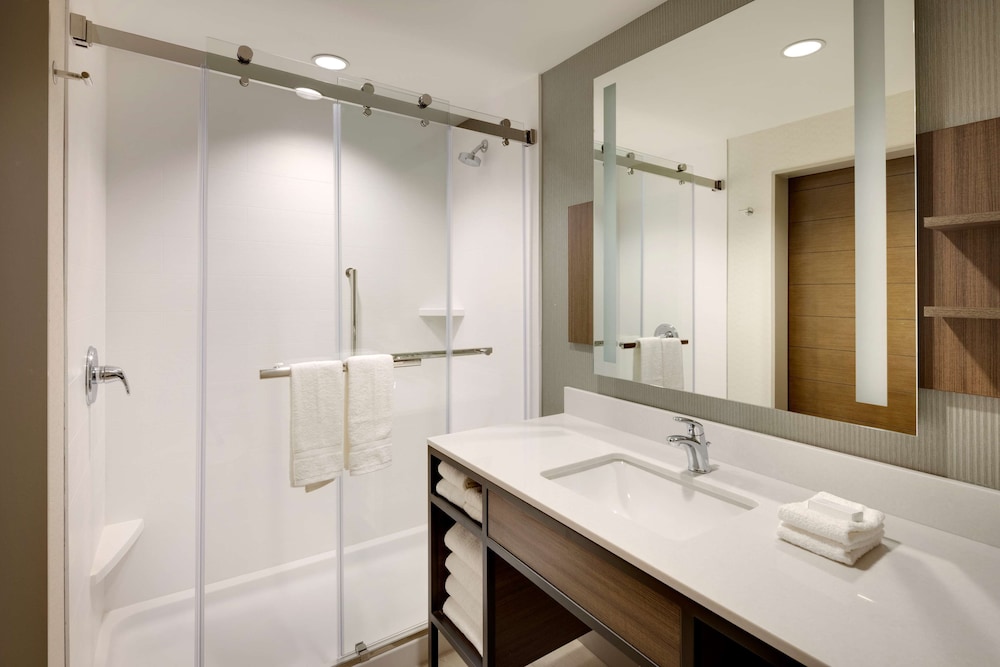 hilton garden inn haymarket