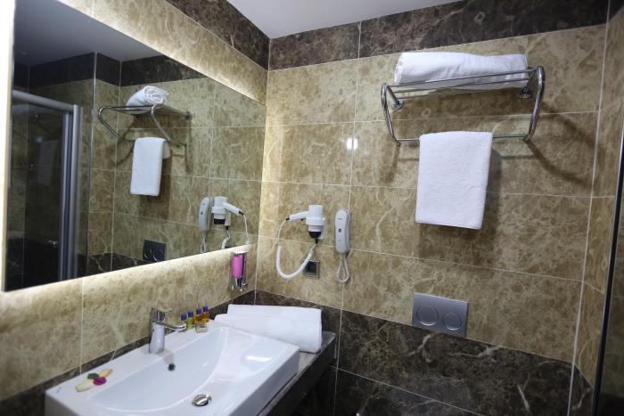 elips royal hotel and spa