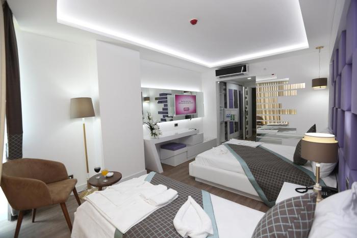 elips royal hotel and spa