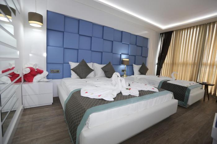 elips royal hotel and spa