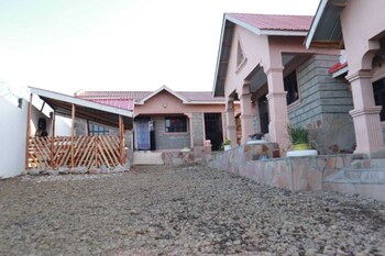 stay plus mara holiday homes