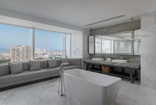 crowne plaza xiamen jimei an ihg hotel