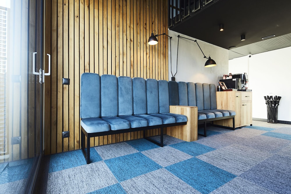 new port hotel