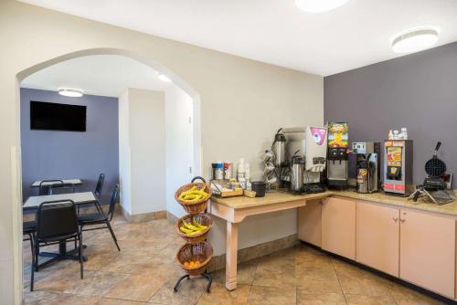 microtel inn by wyndham bowling green