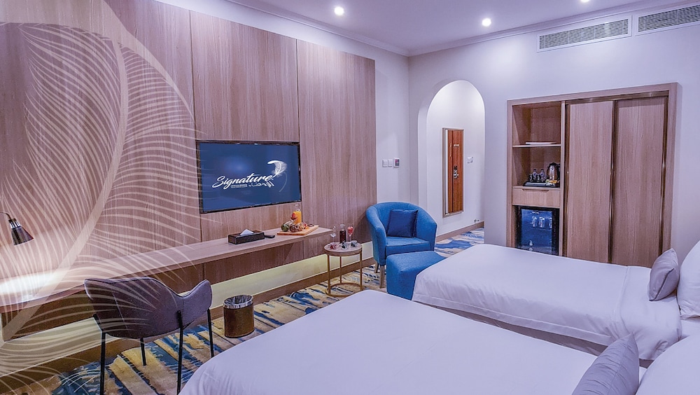 signature hotel