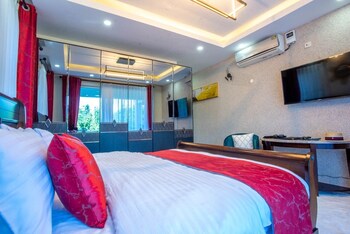 stay plus nyali luxury suites