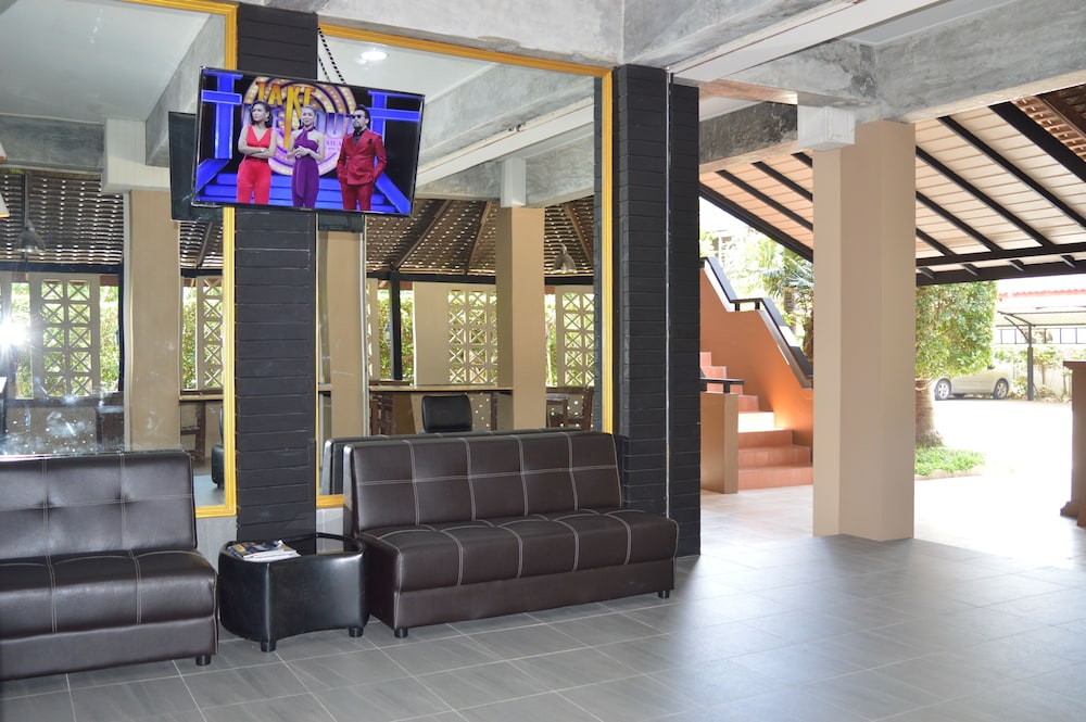 b square hotel