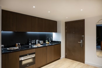 cove landmark pinnacle