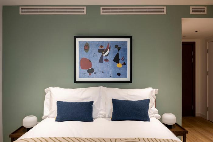 cove landmark pinnacle