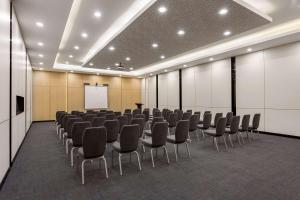 radisson riyadh airport