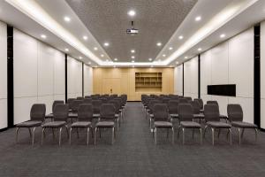 radisson riyadh airport