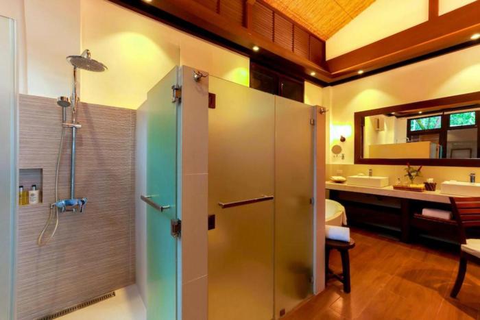 lihim resorts