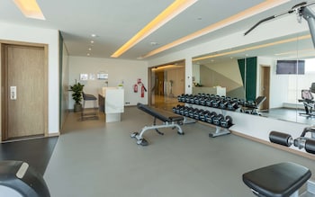 comfort hotel jeddah king road