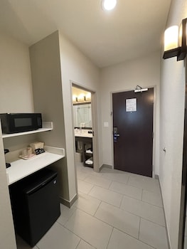 comfort inn and suites balch springs se dallas