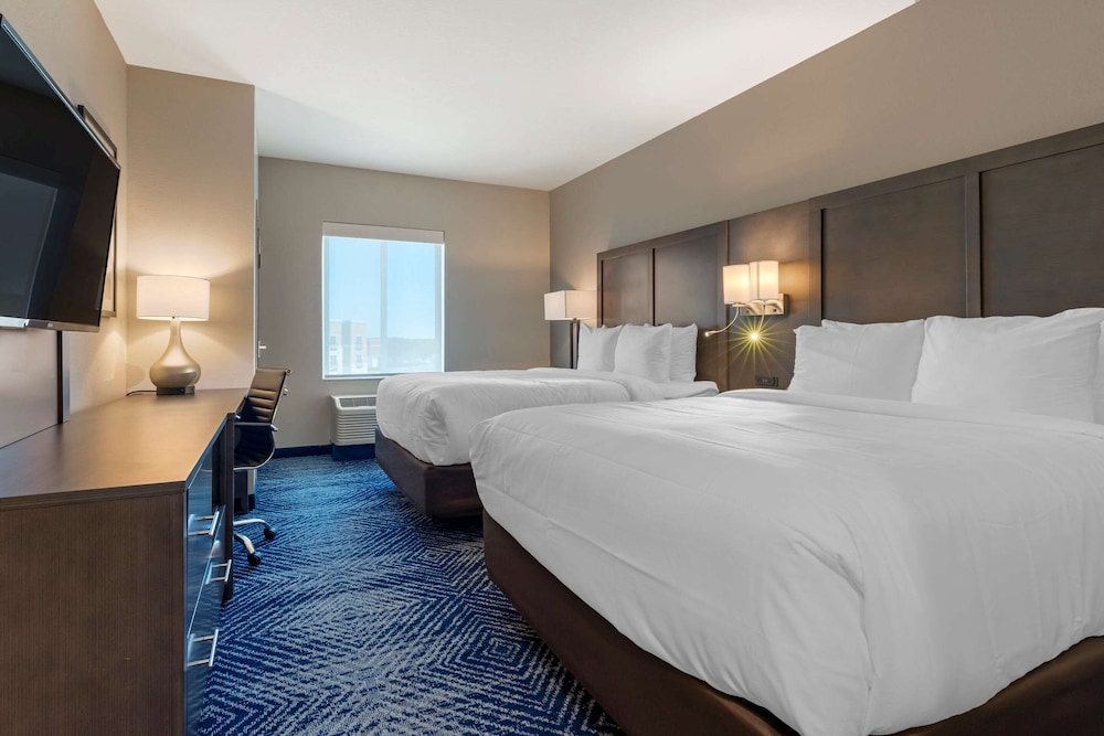 comfort inn and suites balch springs se dallas