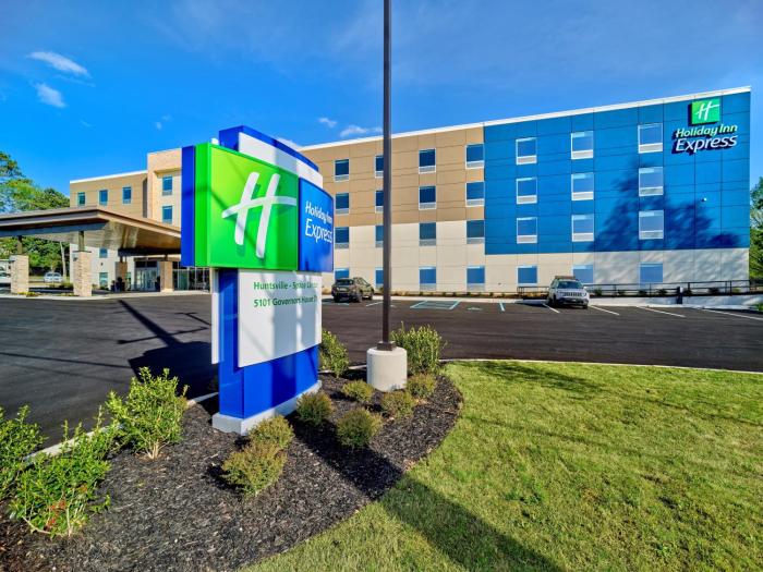 holiday inn express huntsville space center an ihg hotel