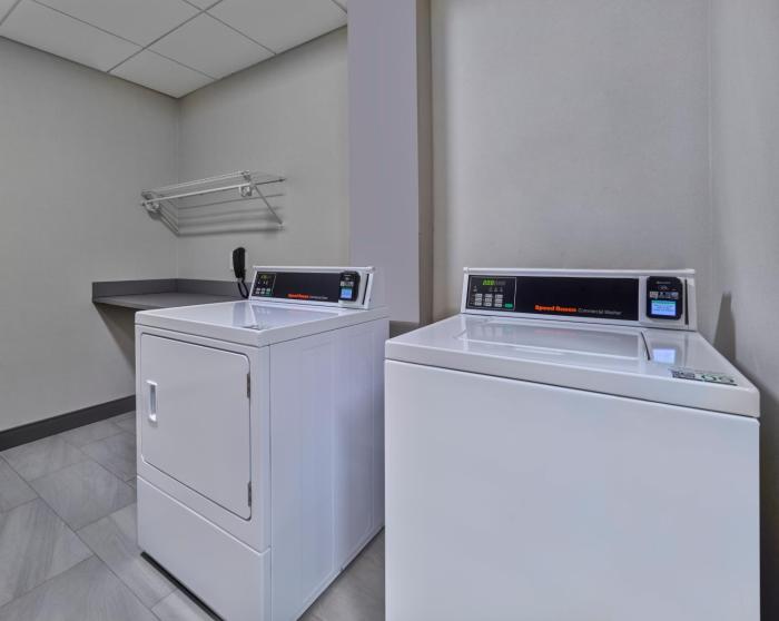 holiday inn express huntsville space center an ihg hotel