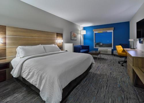 holiday inn express huntsville space center an ihg hotel