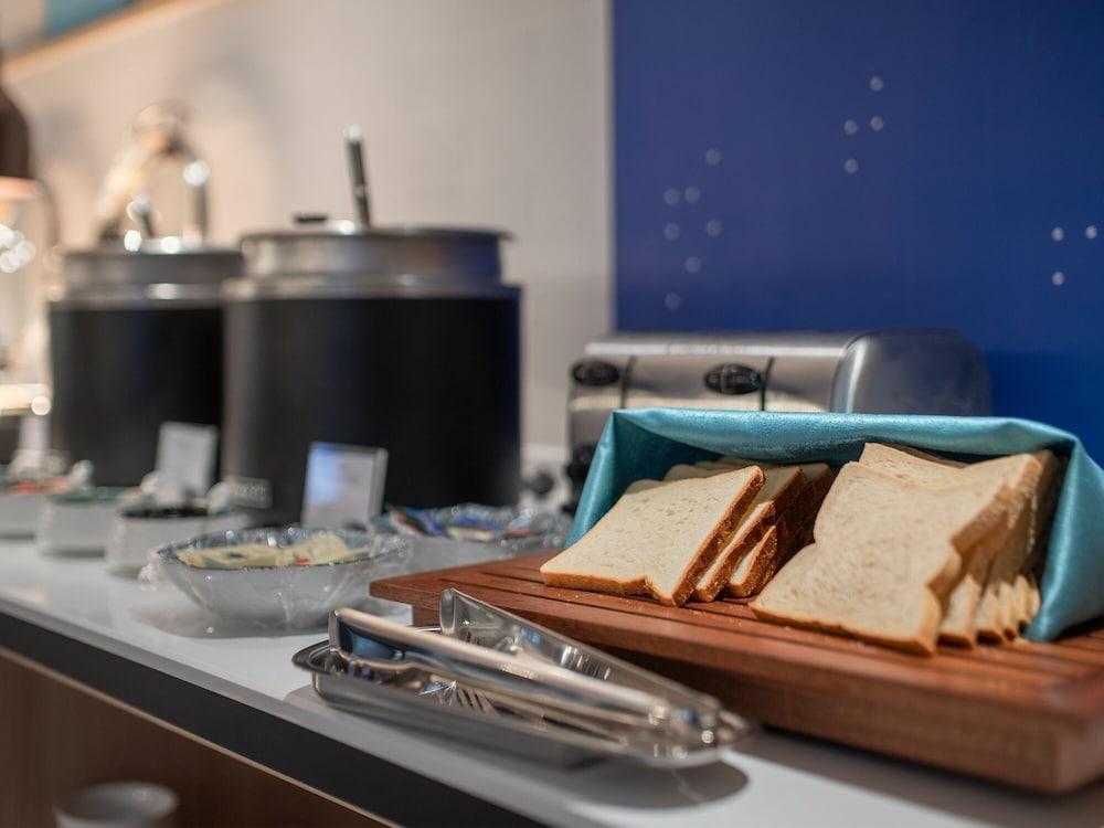 holiday inn express changchun jingyue an ihg hotel