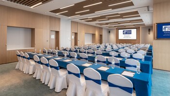 holiday inn express jining cultural center an ihg hotel