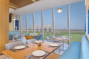 holiday inn express jining cultural center an ihg hotel