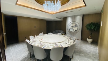 holiday inn express jining cultural center an ihg hotel