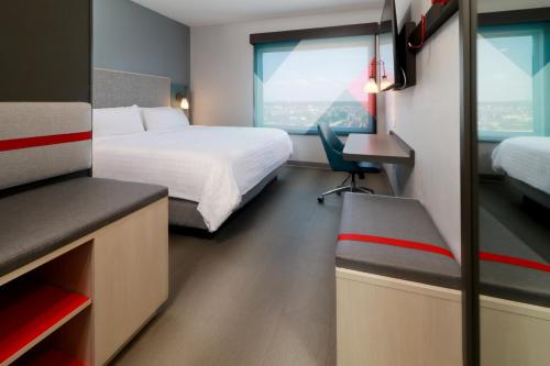 avid hotels tijuana otay an ihg hotel
