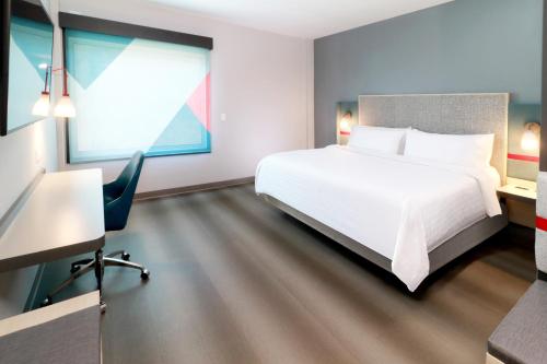 avid hotels tijuana otay an ihg hotel