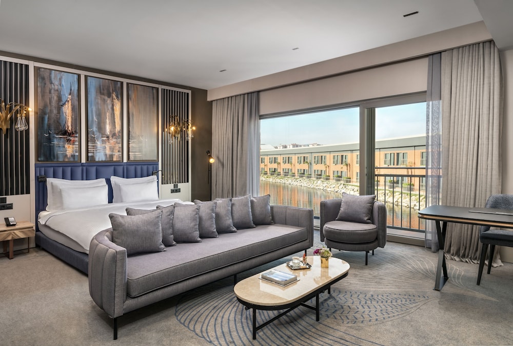crowne plaza istanbul tuzla viaport marina an ihg hotel