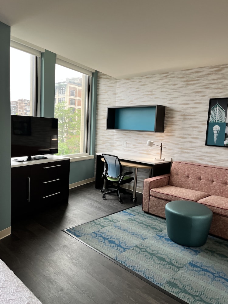 home2 suites by hilton st louis downtown