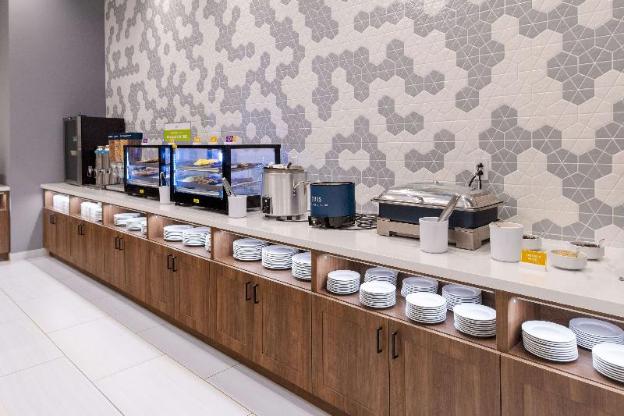 home2 suites by hilton st louis downtown