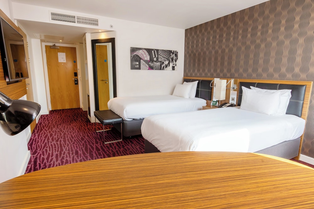 holiday inn manchester media city uk an ihg hotel