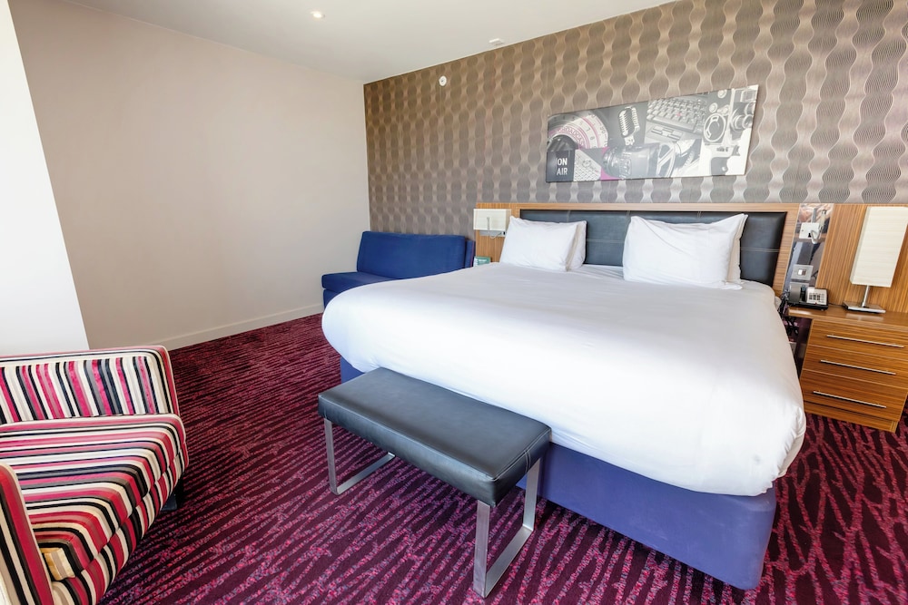 holiday inn manchester media city uk an ihg hotel